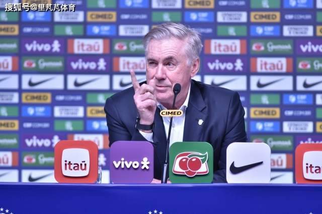 一日西甲动向：巴萨购买哈兰德几乎没有可能，詹俊夸赞皇马出色